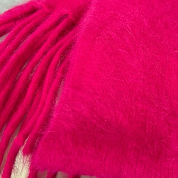 Unbranded Hot Pink Fuchsia Angora Blend Scarf With Fringe Hem - Picture 3 of 5